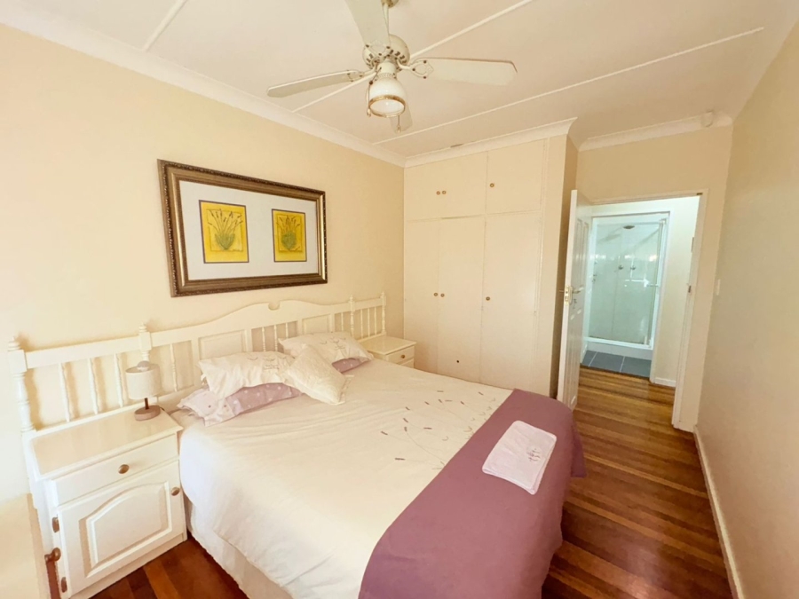 7 Bedroom Property for Sale in Sunnyridge Eastern Cape